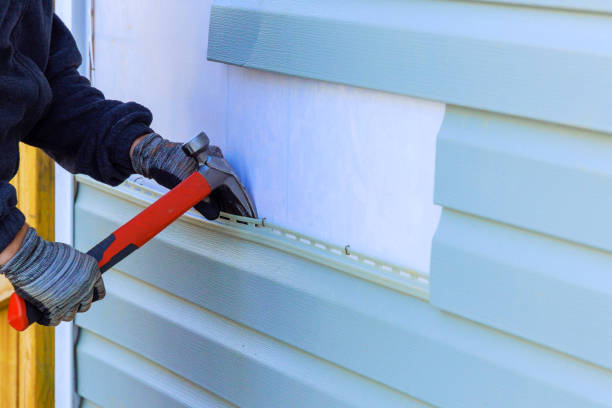 Reliable Emergency Siding Repair contractor in Corapeake, NC by Creative Siding